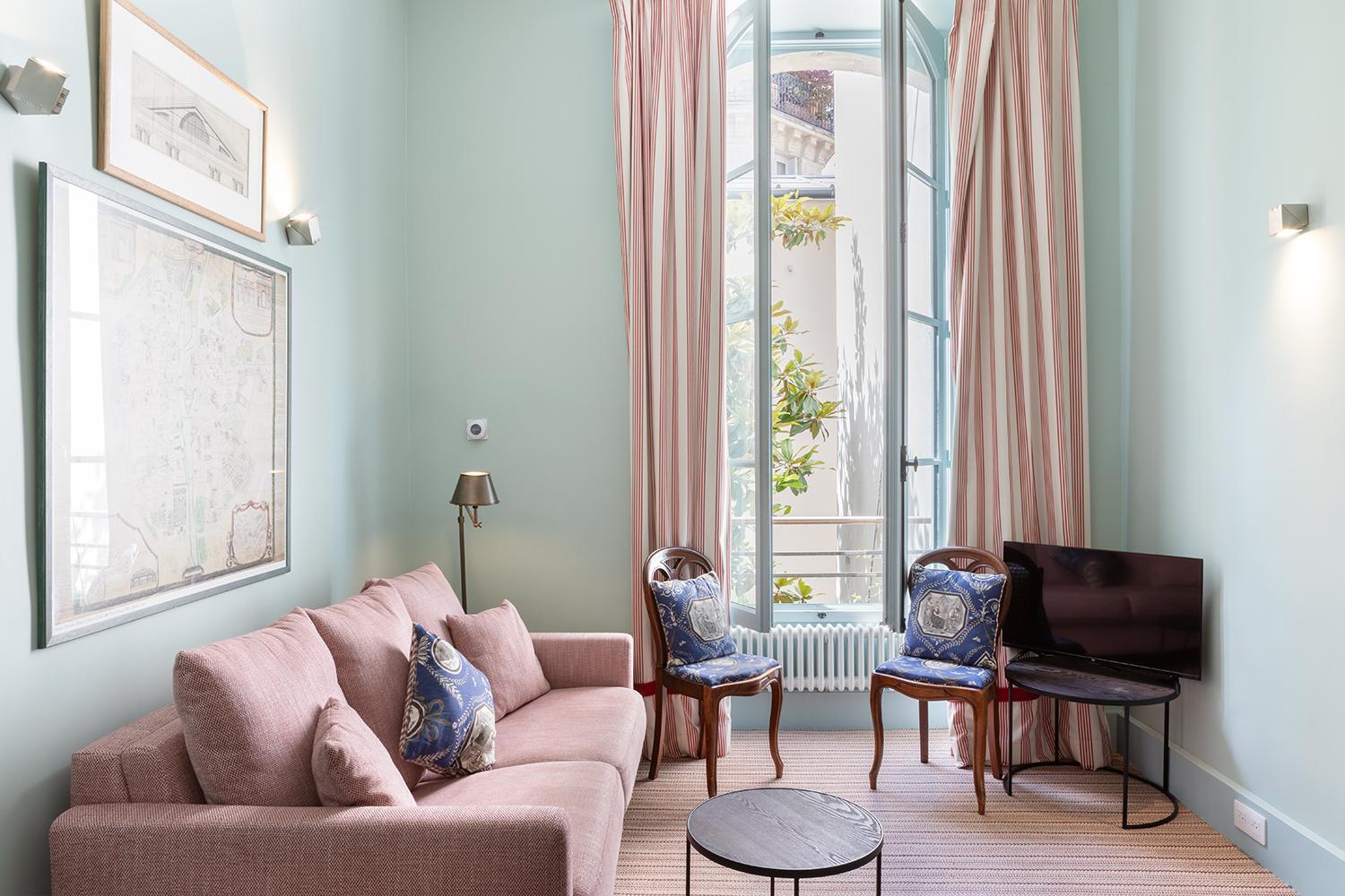 Pick A Flat's In Saint-germain Des Pres - Rue Paul Louis Courier Appartement *